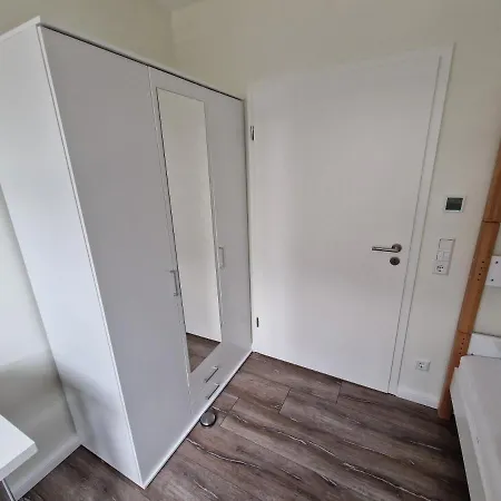 Nahe Meyer Werft In Ostfriesland Mit Kueche & Netflix דירה Westoverledingen