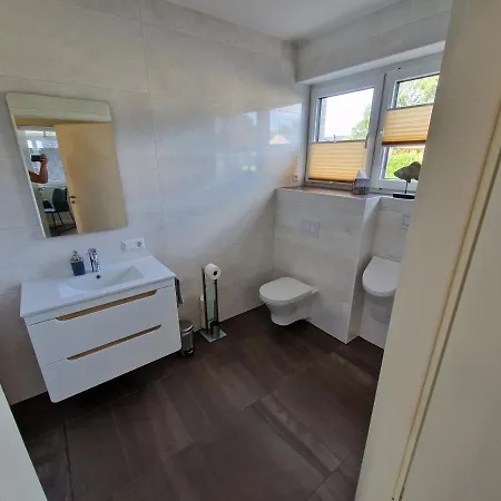 Nahe Meyer Werft In Ostfriesland Mit Kueche & Netflix Westoverledingen