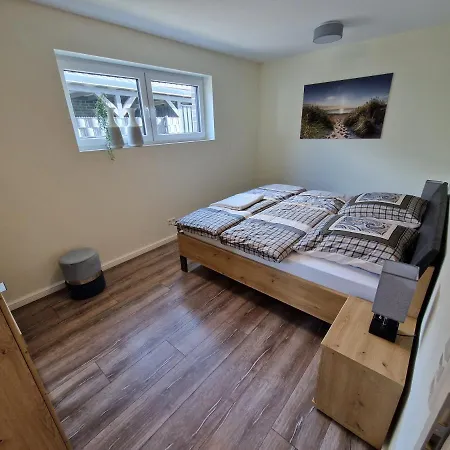 Nahe Meyer Werft In Ostfriesland Mit Kueche & Netflix דירה *