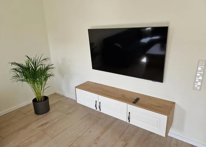Apartment Nahe Meyer Werft In Ostfriesland Mit Kueche & Netflix Westoverledingen