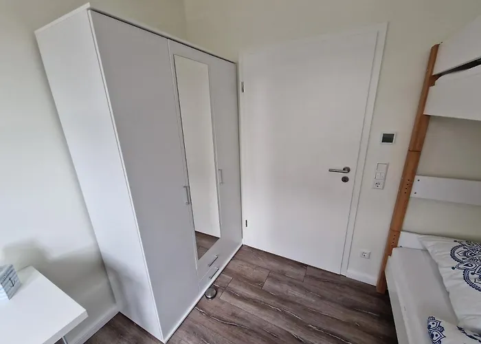 Nahe Meyer Werft In Ostfriesland Mit Kueche & Netflix Apartment Westoverledingen