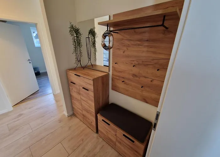 Nahe Meyer Werft In Ostfriesland Mit Kueche & Netflix Apartment *